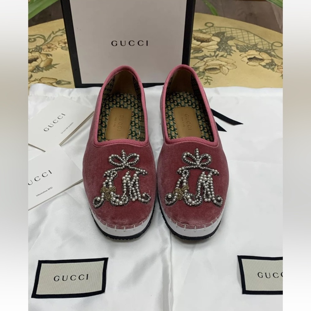 Gucci Pink Velvet Loafers with Metallic Embellishment
